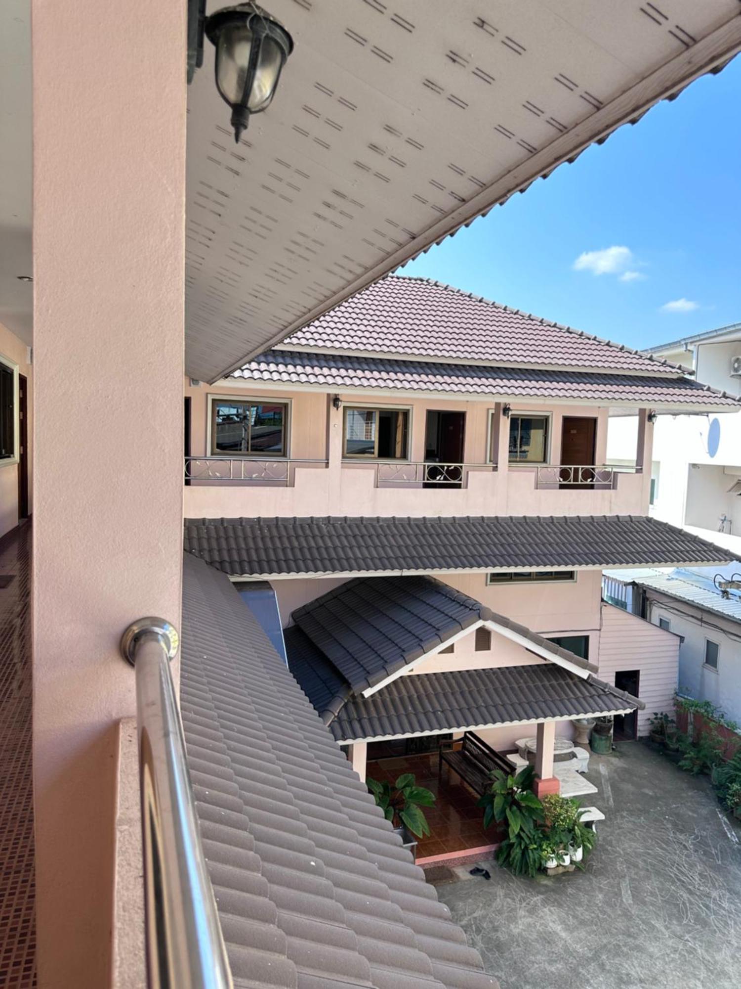 Phurafah Place Hotel โรงแรมภูระฟ้า เพลส Nan Esterno foto